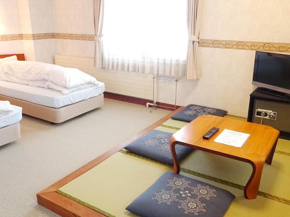 Hotel New Yokote à Yamanouchi  Extérieur photo