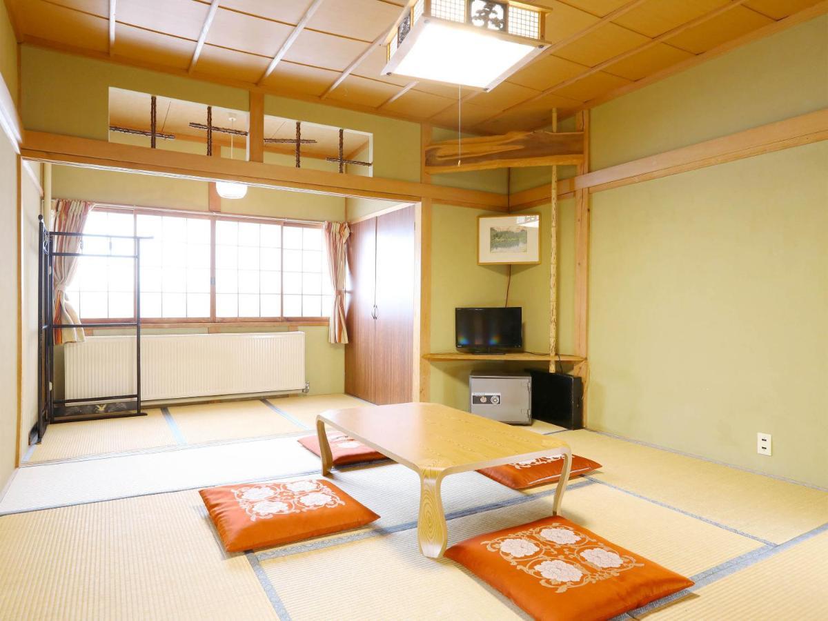 Hotel New Yokote à Yamanouchi  Extérieur photo