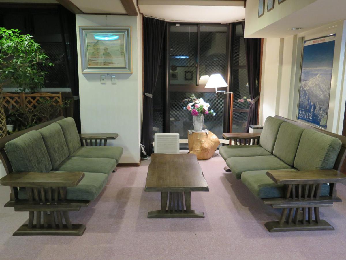 Hotel New Yokote à Yamanouchi  Extérieur photo